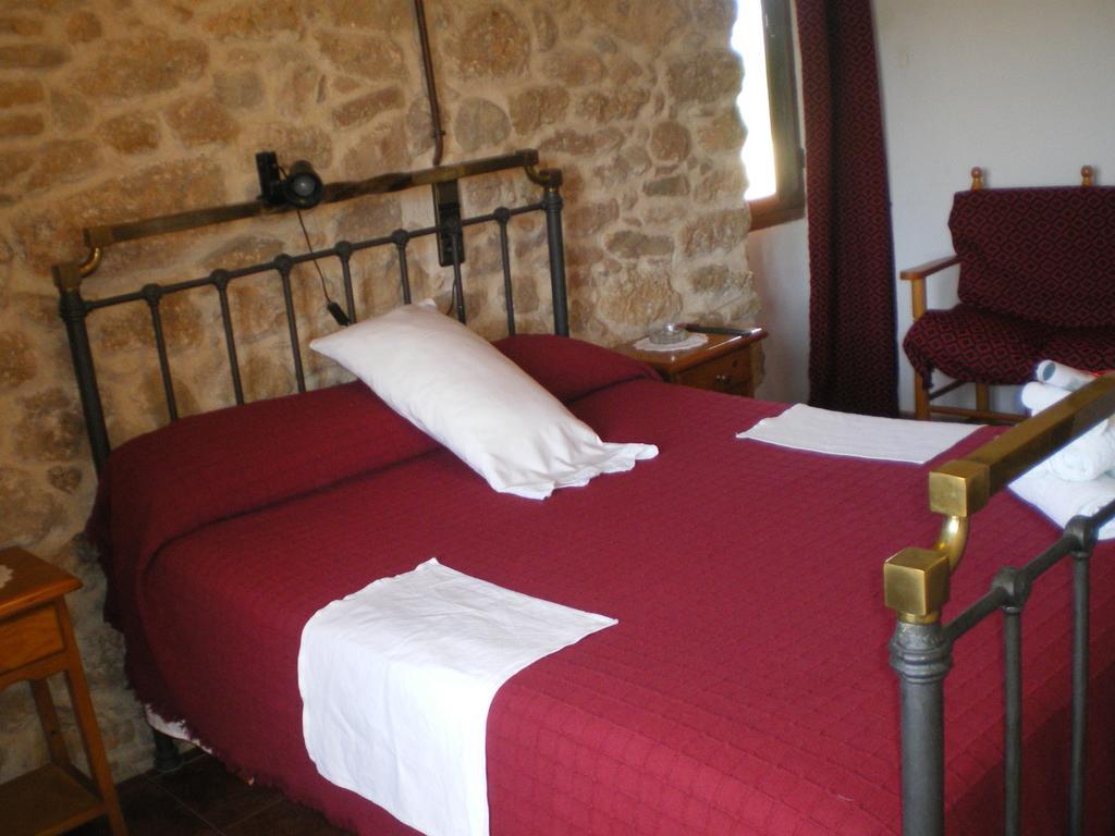 Masia Del Aragones Peñarroya de Tastavins Zimmer foto